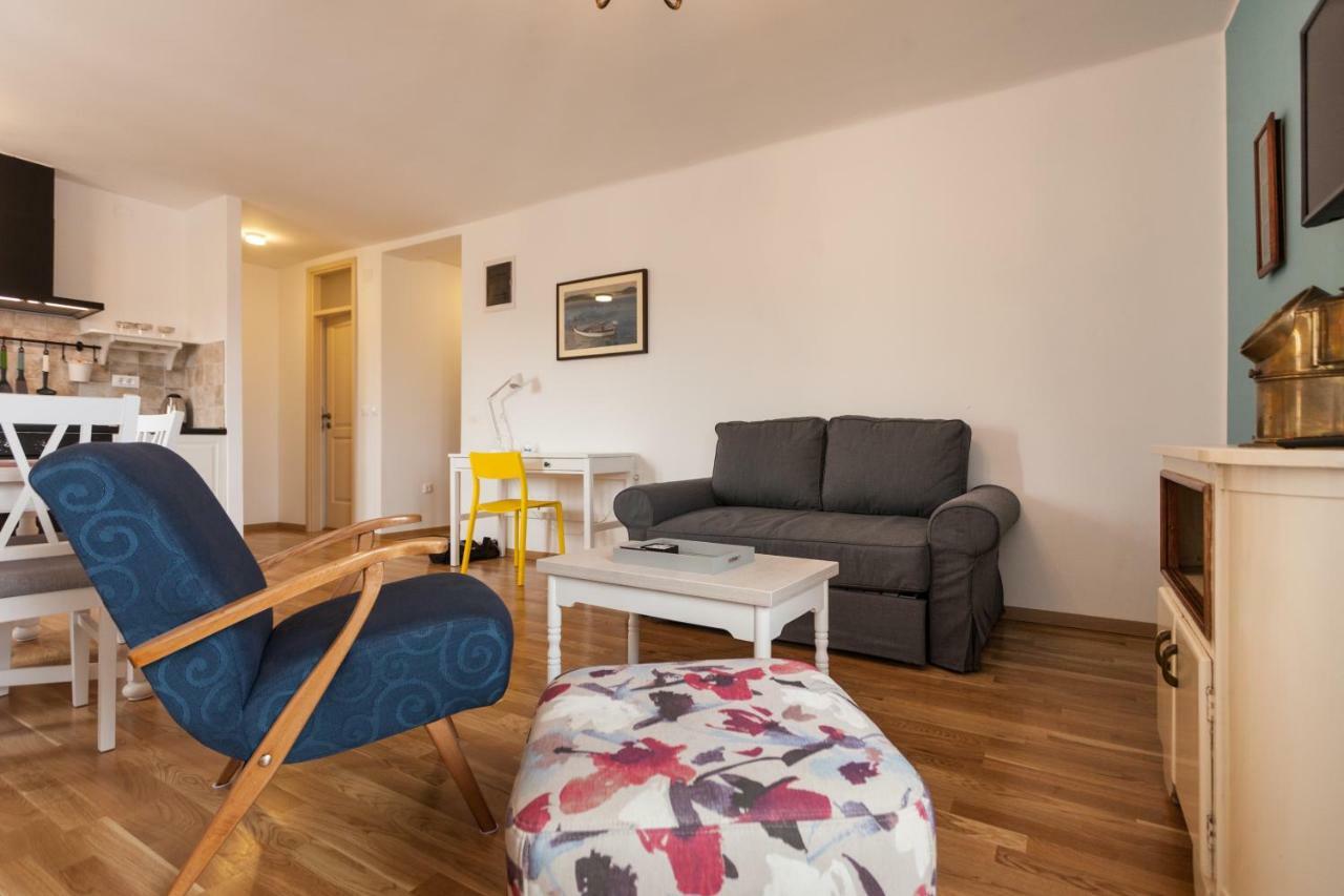 Apartment Amare Seaview روفينج المظهر الخارجي الصورة