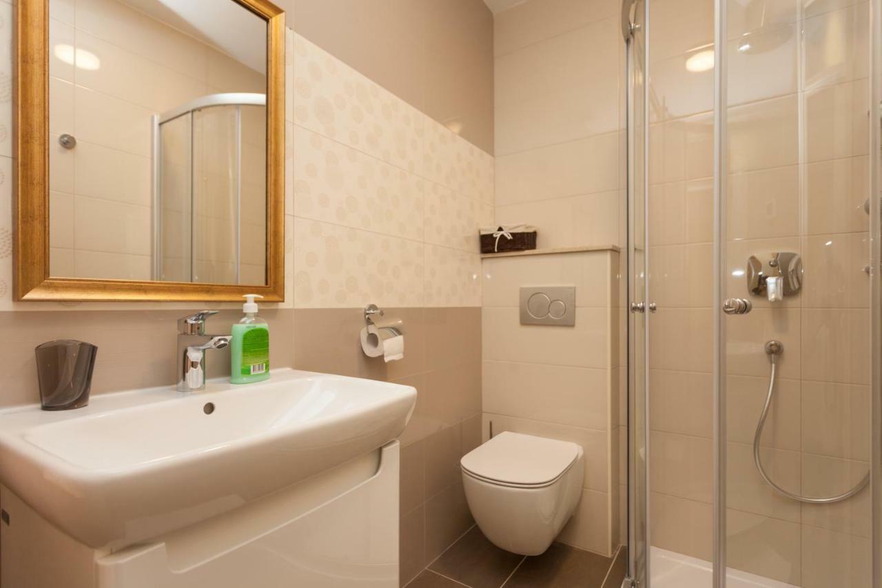 Apartment Amare Seaview روفينج المظهر الخارجي الصورة