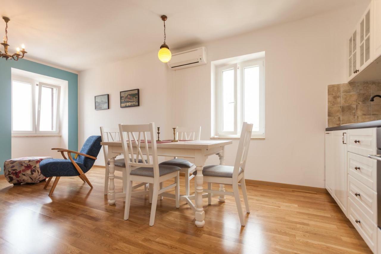 Apartment Amare Seaview روفينج المظهر الخارجي الصورة